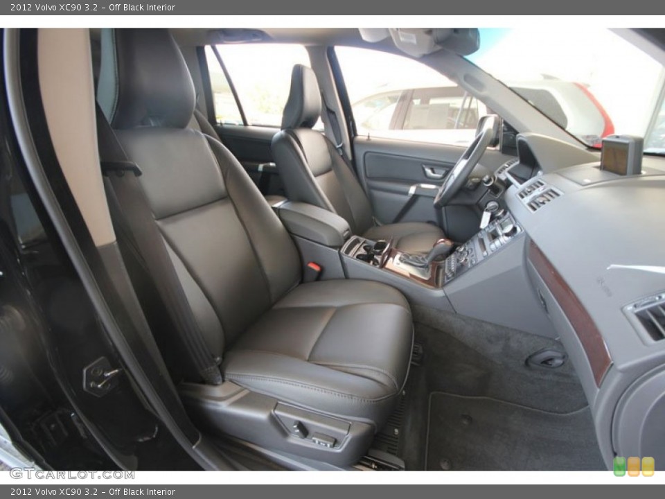 Off Black Interior Photo for the 2012 Volvo XC90 3.2 #54272447