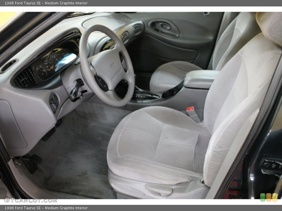 Medium Graphite Interior Photo for the 1998 Ford Taurus SE #54275313