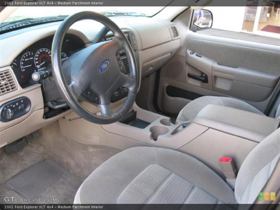 Medium Parchment Interior Photo for the 2002 Ford Explorer XLT 4x4 #54279240