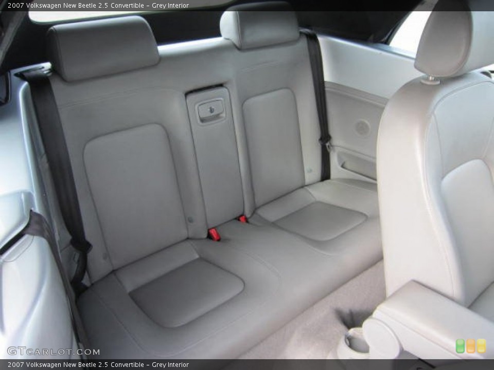Grey Interior Photo for the 2007 Volkswagen New Beetle 2.5 Convertible #54280808