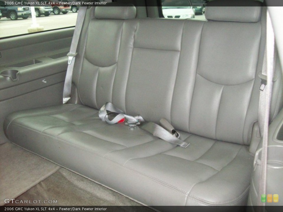 Pewter/Dark Pewter Interior Photo for the 2006 GMC Yukon XL SLT 4x4 #54280983