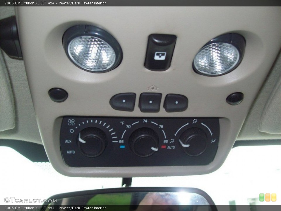 Pewter/Dark Pewter Interior Controls for the 2006 GMC Yukon XL SLT 4x4 #54281067