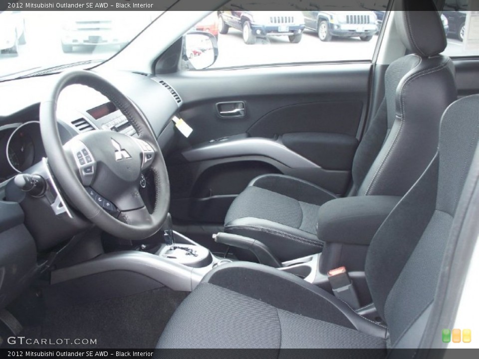Black Interior Photo for the 2012 Mitsubishi Outlander SE AWD #54285122