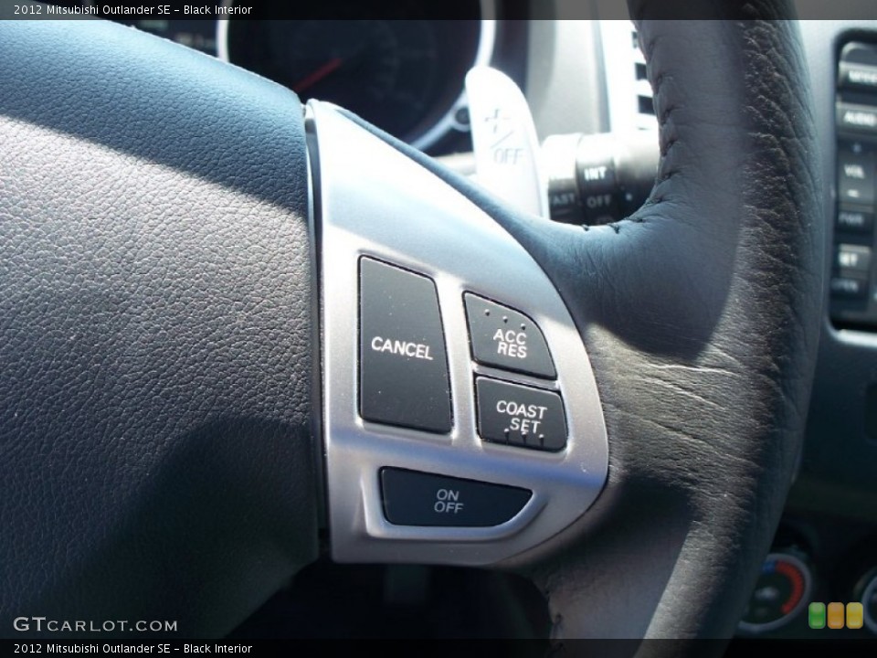 Black Interior Controls for the 2012 Mitsubishi Outlander SE #54286748