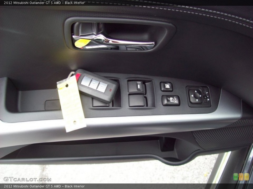 Black Interior Controls for the 2012 Mitsubishi Outlander GT S AWD #54287342