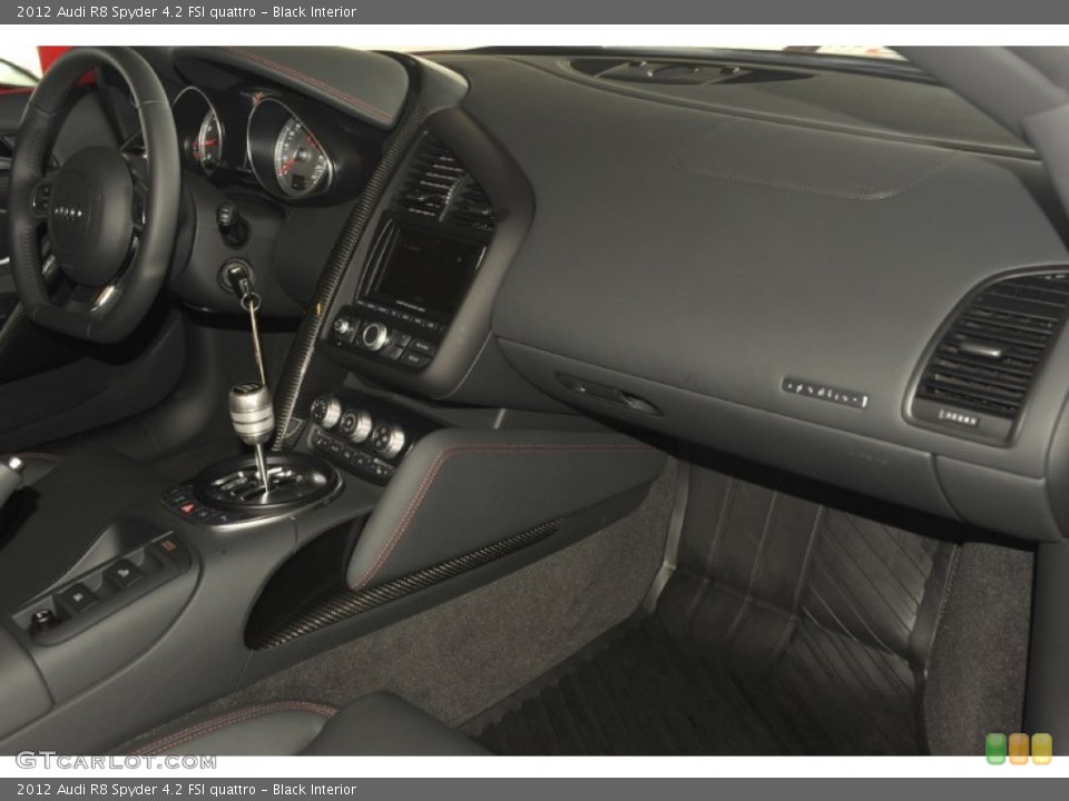 Black Interior Dashboard for the 2012 Audi R8 Spyder 4.2 FSI quattro #54287531