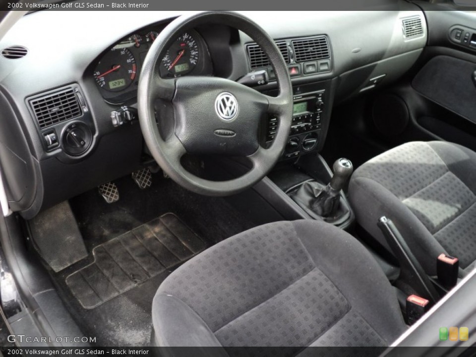 Black Interior Photo for the 2002 Volkswagen Golf GLS Sedan #54288233
