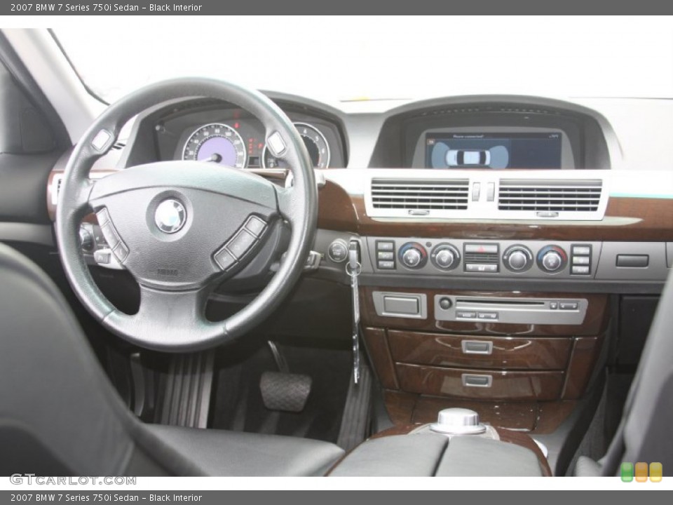 Black Interior Dashboard for the 2007 BMW 7 Series 750i Sedan #54293102