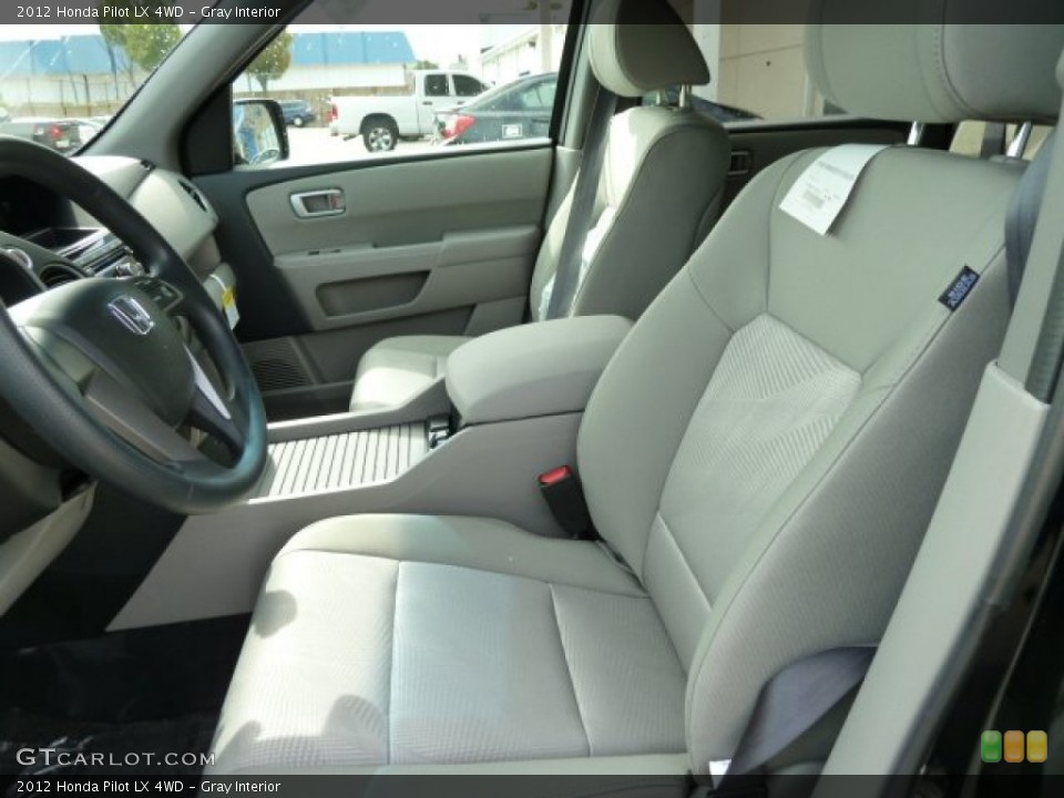 Gray Interior Photo for the 2012 Honda Pilot LX 4WD #54293810