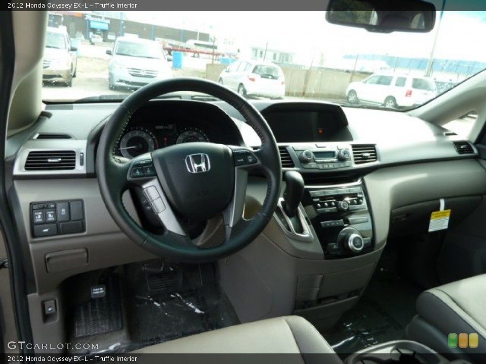Truffle Interior Dashboard for the 2012 Honda Odyssey EX-L #54294315