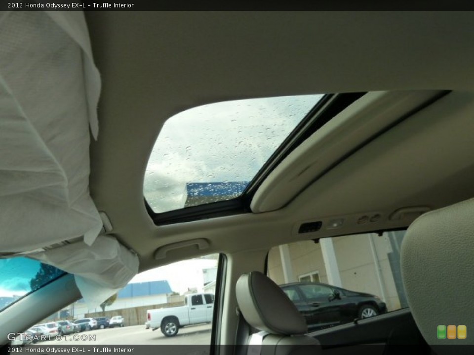 Truffle Interior Sunroof for the 2012 Honda Odyssey EX-L #54294333