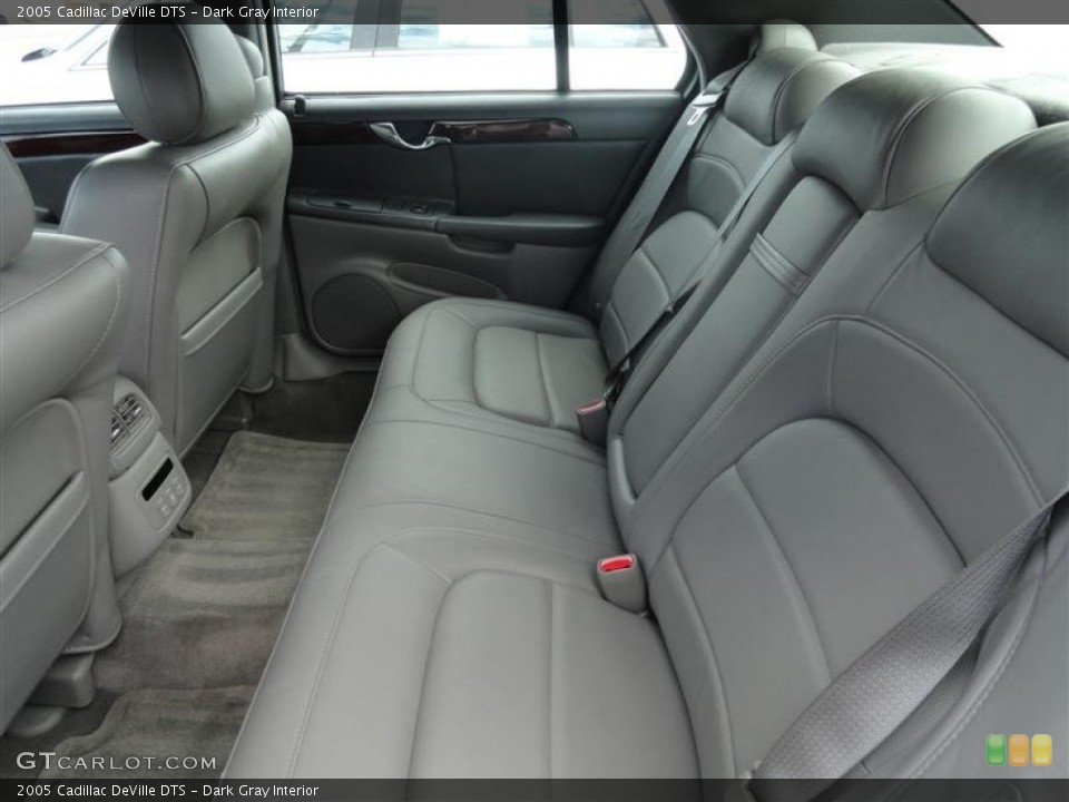 Dark Gray Interior Photo for the 2005 Cadillac DeVille DTS #54296631