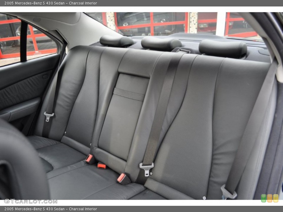 Charcoal Interior Photo for the 2005 Mercedes-Benz S 430 Sedan #54301193