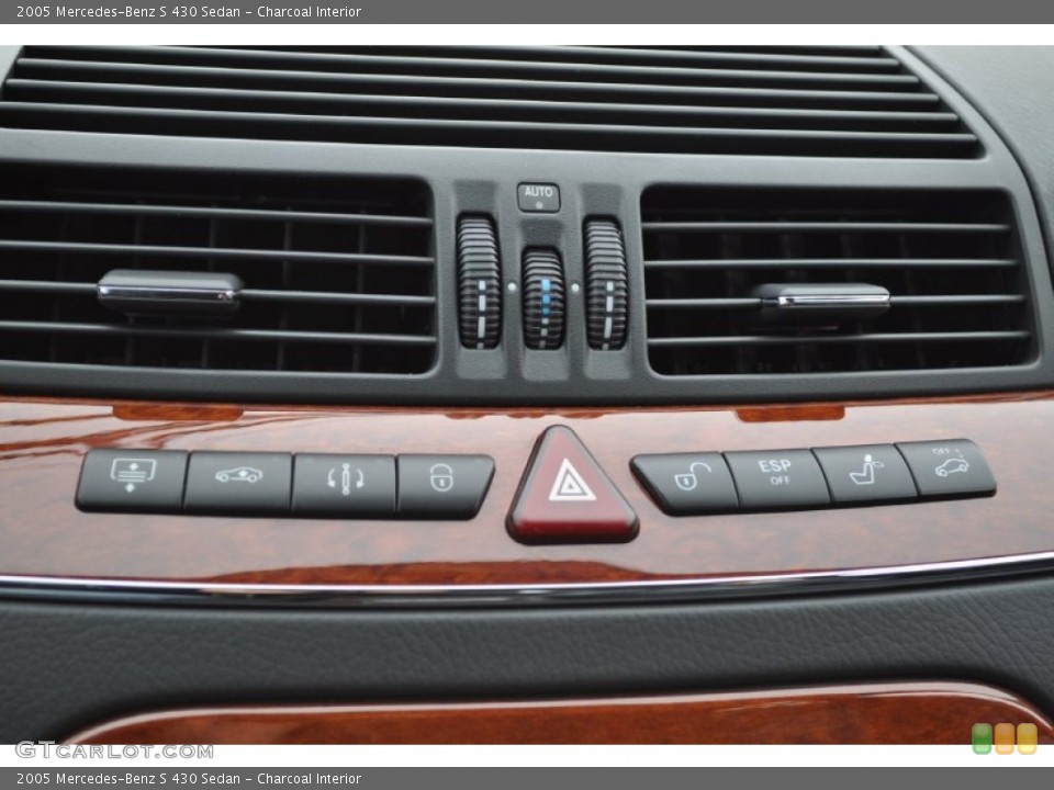 Charcoal Interior Controls for the 2005 Mercedes-Benz S 430 Sedan #54301252