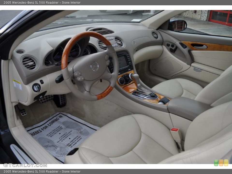 Stone Interior Photo for the 2005 Mercedes-Benz SL 500 Roadster #54302325