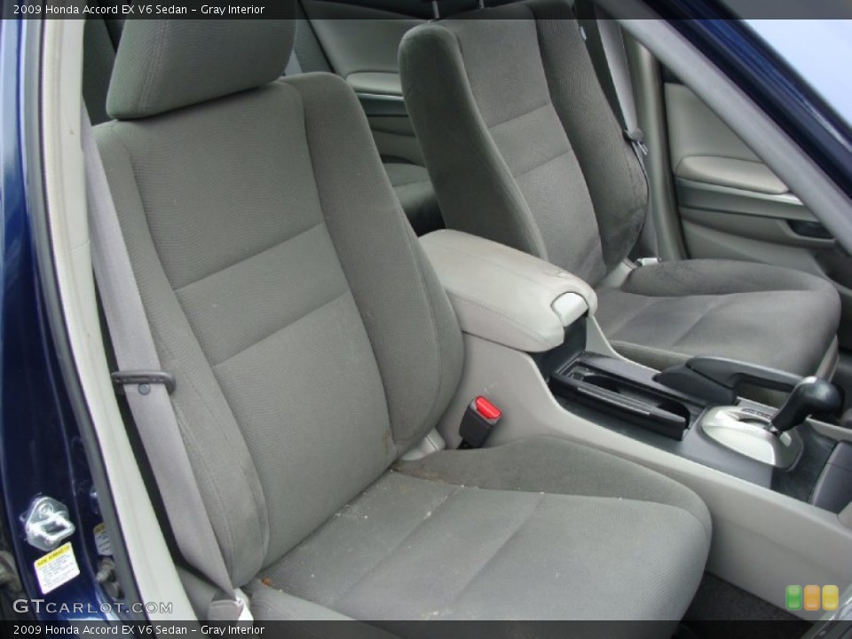 Gray Interior Photo for the 2009 Honda Accord EX V6 Sedan #54312684