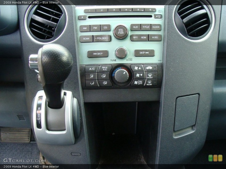 Blue Interior Controls for the 2009 Honda Pilot LX 4WD #54313296