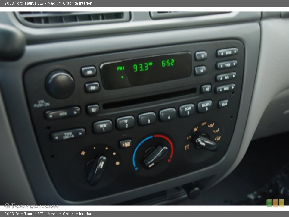 Medium Graphite Interior Audio System for the 2003 Ford Taurus SES #54317496