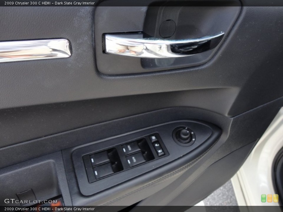Dark Slate Gray Interior Controls for the 2009 Chrysler 300 C HEMI #54318240