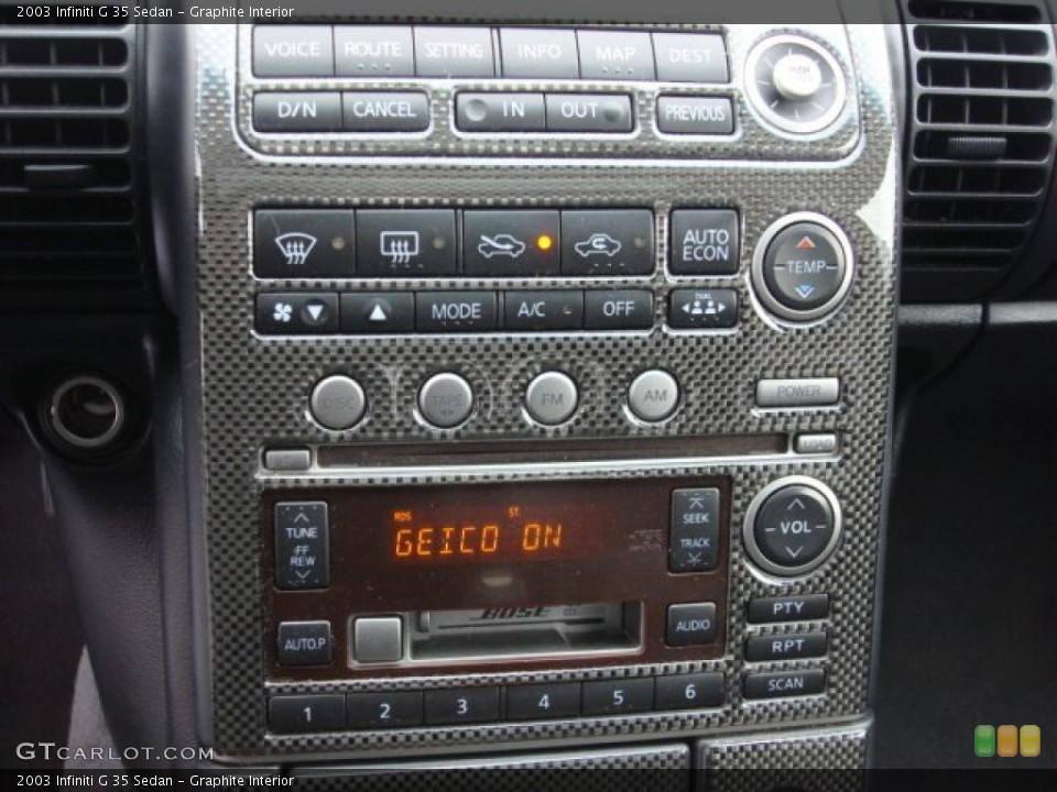 Graphite Interior Controls for the 2003 Infiniti G 35 Sedan #54319056