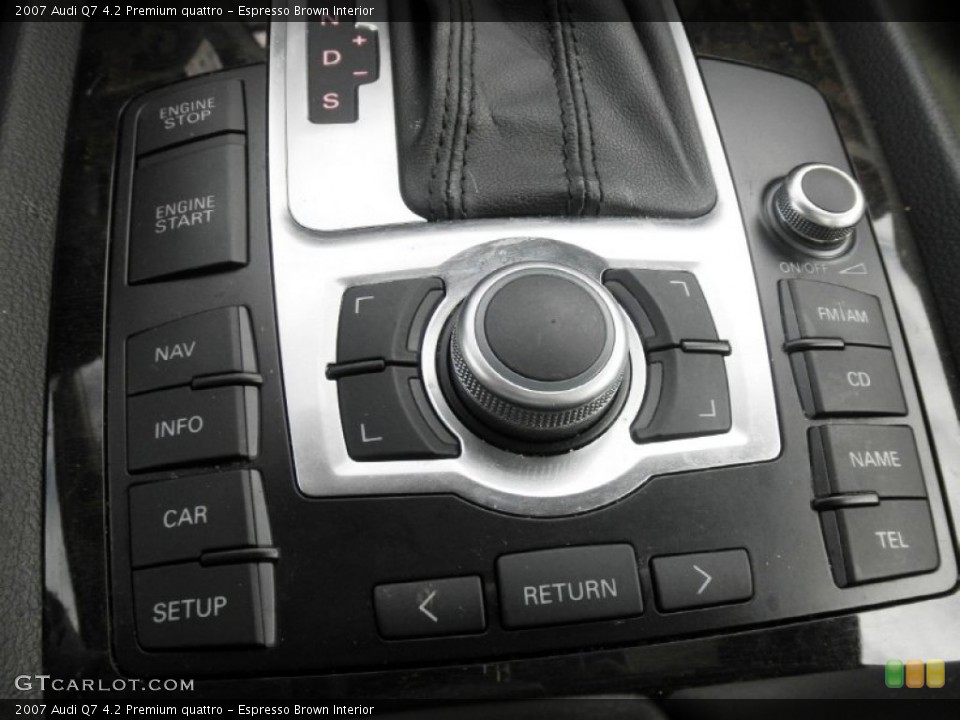 Espresso Brown Interior Controls for the 2007 Audi Q7 4.2 Premium quattro #54320307