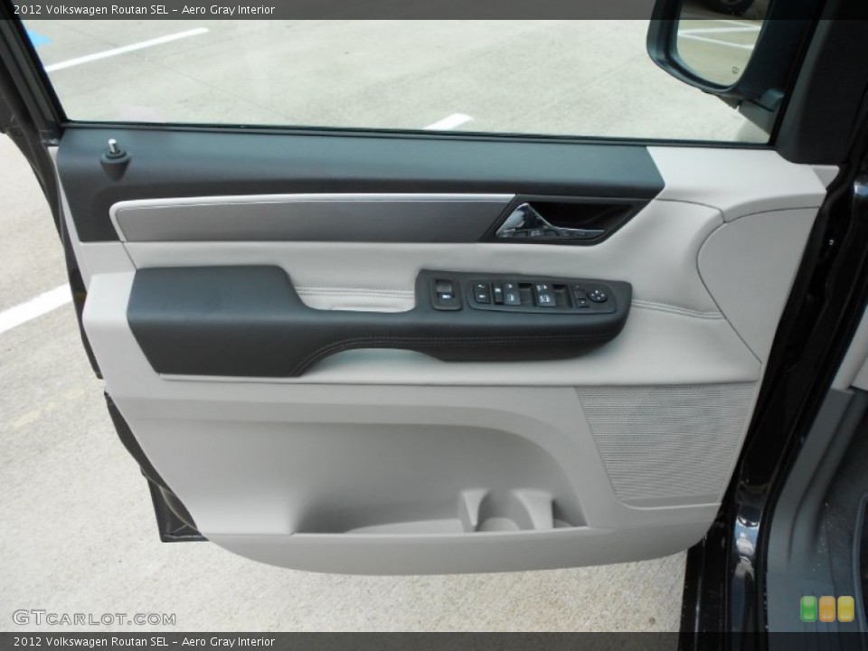 Aero Gray Interior Door Panel for the 2012 Volkswagen Routan SEL #54324939