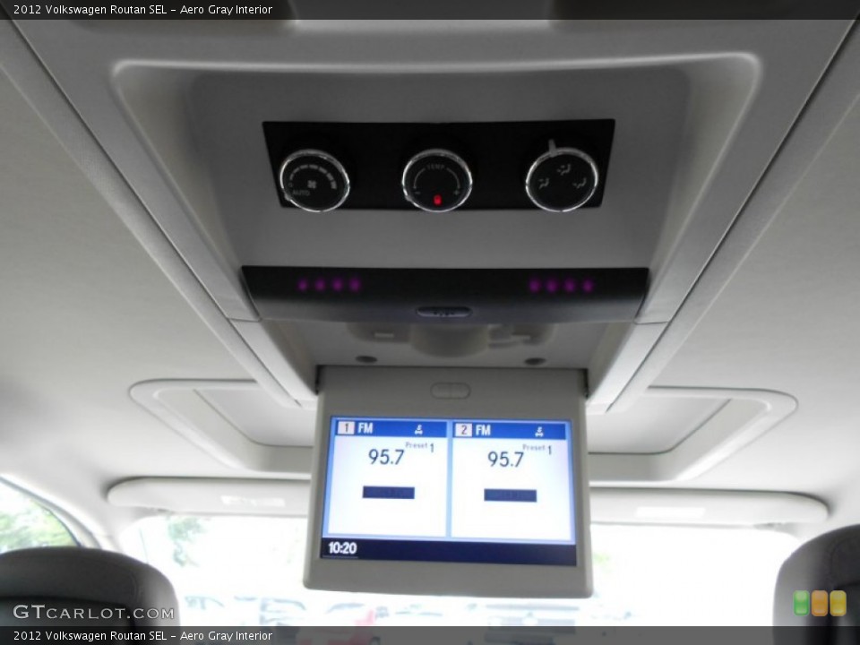 Aero Gray Interior Controls for the 2012 Volkswagen Routan SEL #54325058