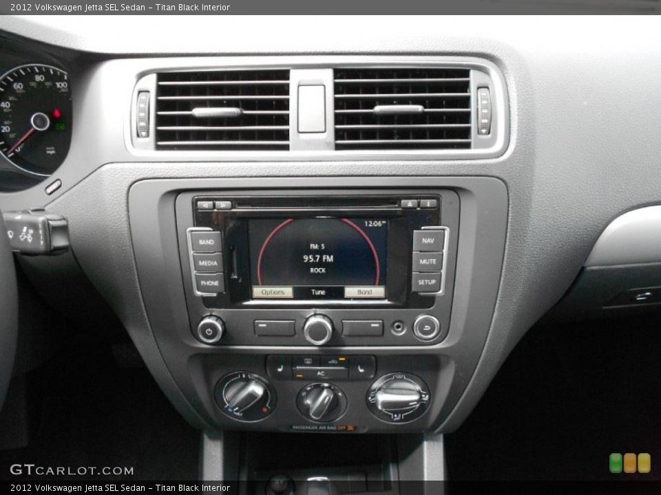 Titan Black Interior Controls for the 2012 Volkswagen Jetta SEL Sedan #54325912