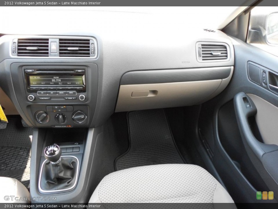 Latte Macchiato Interior Photo for the 2012 Volkswagen Jetta S Sedan #54326947