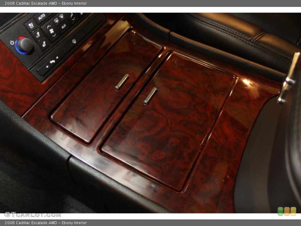 Ebony Interior Photo for the 2008 Cadillac Escalade AWD #54332236