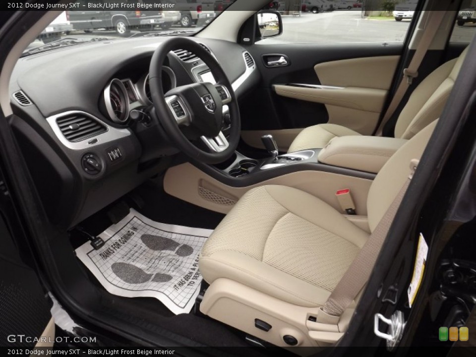Black/Light Frost Beige Interior Photo for the 2012 Dodge Journey SXT #54334507
