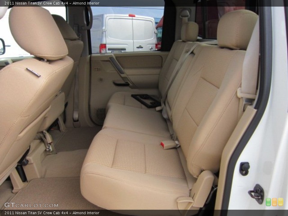 Almond Interior Photo for the 2011 Nissan Titan SV Crew Cab 4x4 #54335764