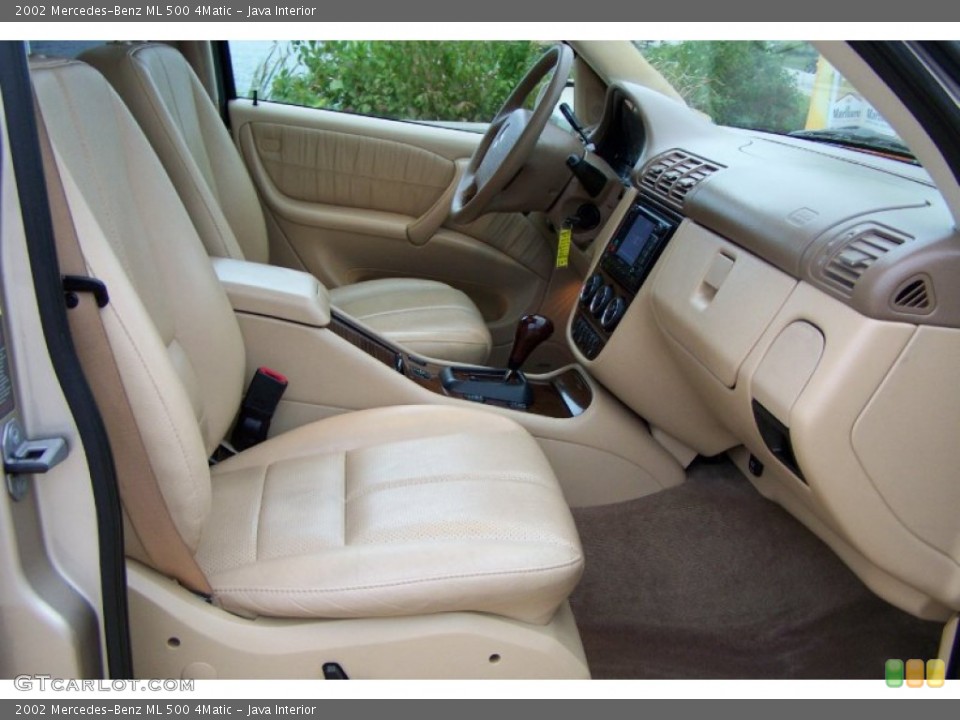 Java Interior Photo for the 2002 Mercedes-Benz ML 500 4Matic #54337597
