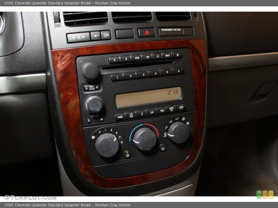 Medium Gray Interior Controls for the 2005 Chevrolet Uplander  #54347539