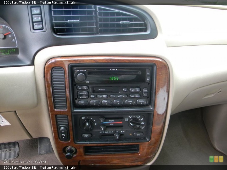 Medium Parchment Interior Controls for the 2001 Ford Windstar SEL #54353824