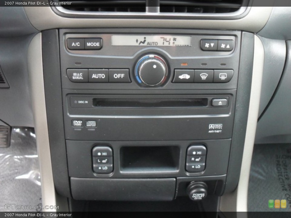 Gray Interior Controls for the 2007 Honda Pilot EX-L #54355825