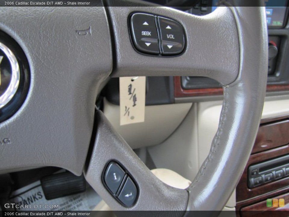 Shale Interior Controls for the 2006 Cadillac Escalade EXT AWD #54360295
