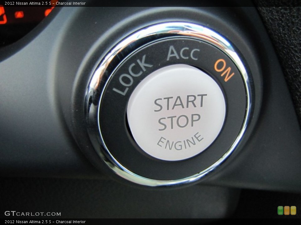 Charcoal Interior Controls for the 2012 Nissan Altima 2.5 S #54360361