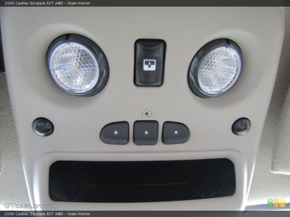 Shale Interior Controls for the 2006 Cadillac Escalade EXT AWD #54360376