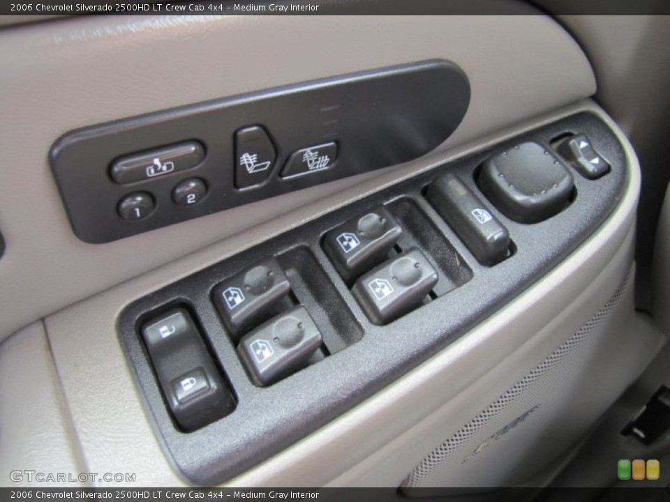 Medium Gray Interior Controls for the 2006 Chevrolet Silverado 2500HD LT Crew Cab 4x4 #54362284