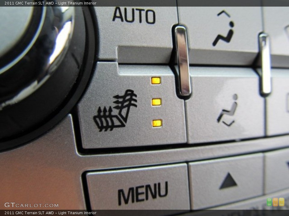 Light Titanium Interior Controls for the 2011 GMC Terrain SLT AWD #54364540