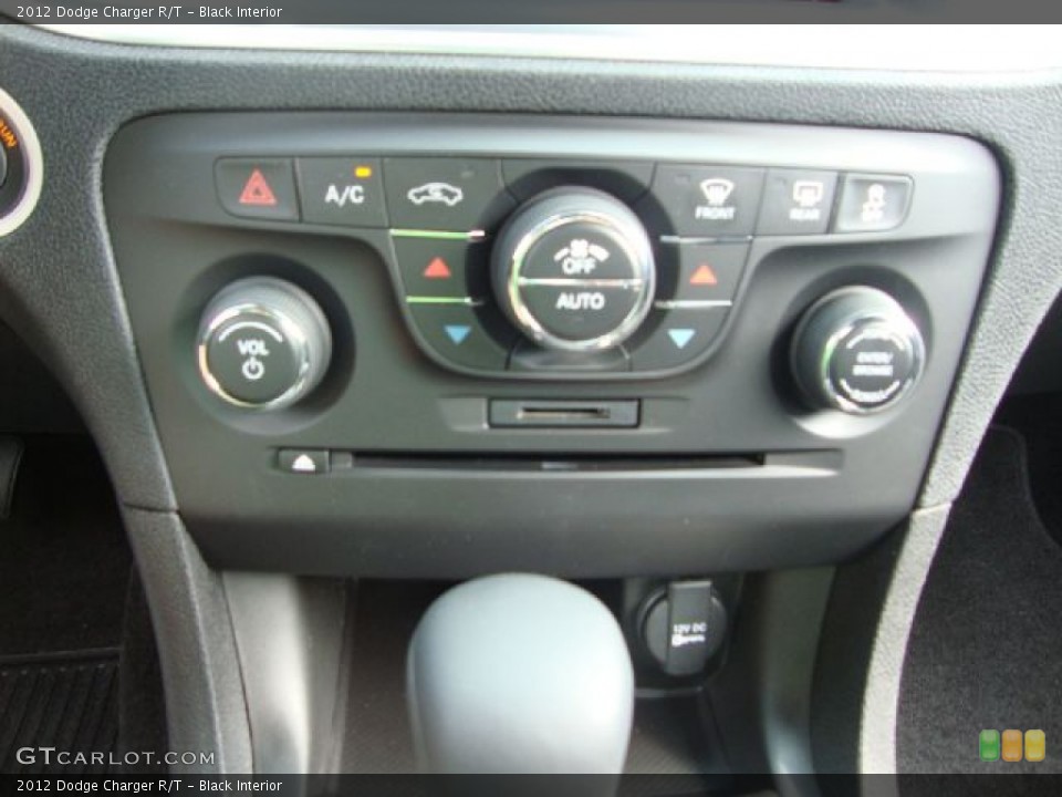 Black Interior Controls for the 2012 Dodge Charger R/T #54369643