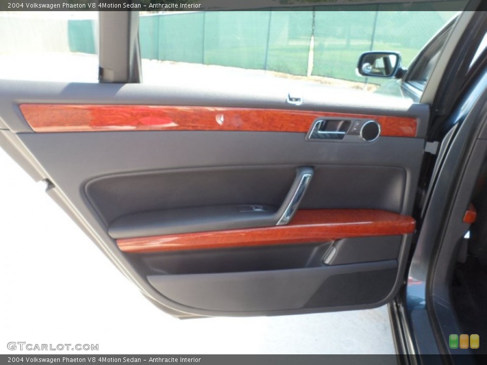 Anthracite Interior Door Panel for the 2004 Volkswagen Phaeton V8 4Motion Sedan #54371595