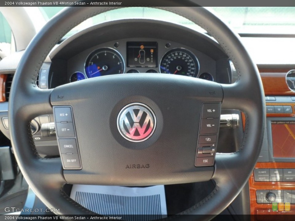 Anthracite Interior Steering Wheel for the 2004 Volkswagen Phaeton V8 4Motion Sedan #54371677