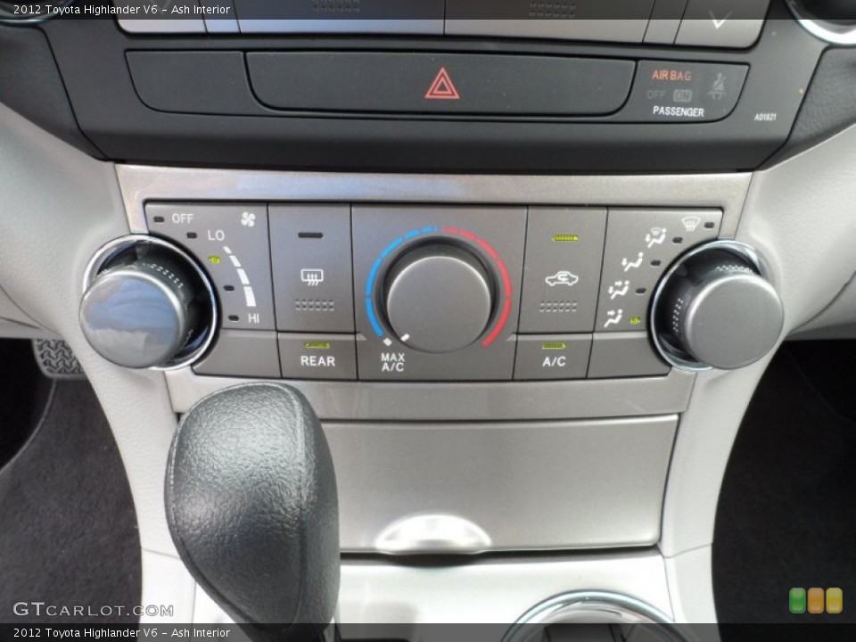 Ash Interior Controls for the 2012 Toyota Highlander V6 #54373399