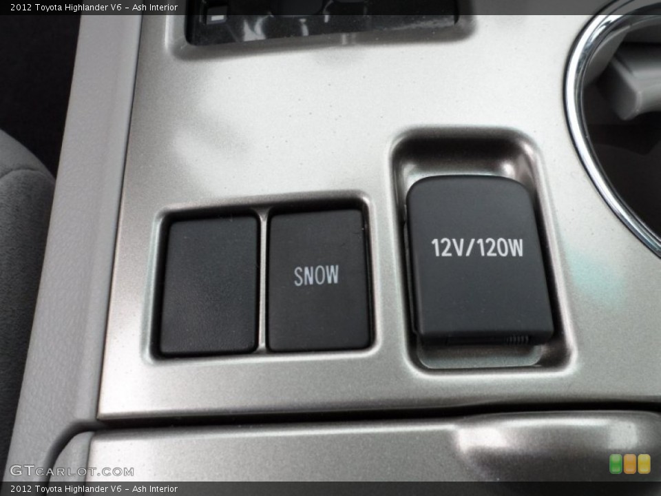 Ash Interior Controls for the 2012 Toyota Highlander V6 #54373411