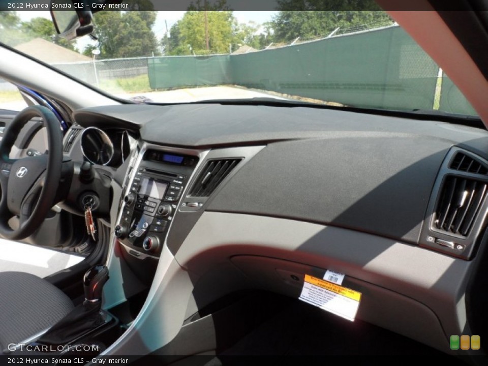 Gray Interior Dashboard for the 2012 Hyundai Sonata GLS #54373771
