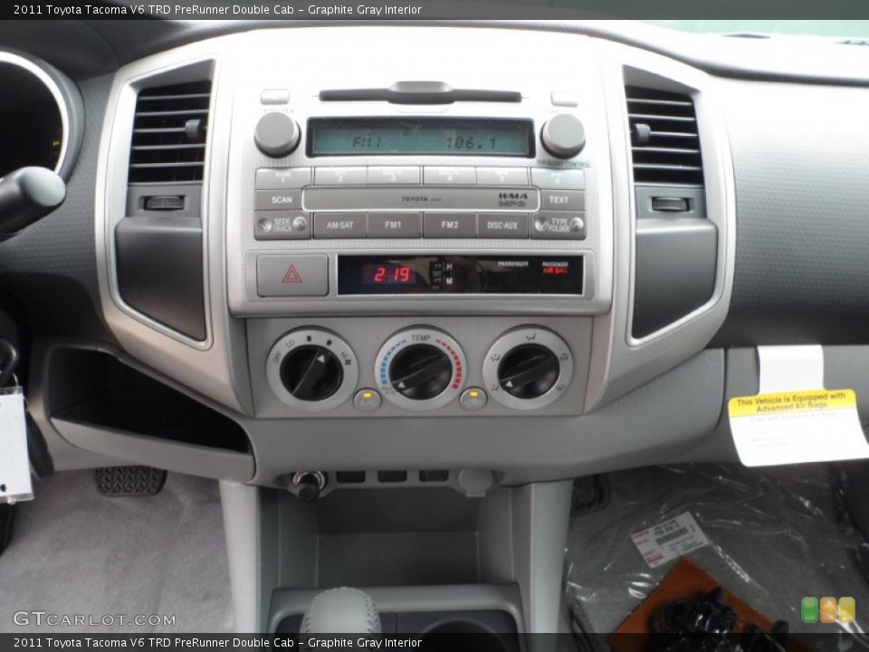 Graphite Gray Interior Controls for the 2011 Toyota Tacoma V6 TRD PreRunner Double Cab #54375851