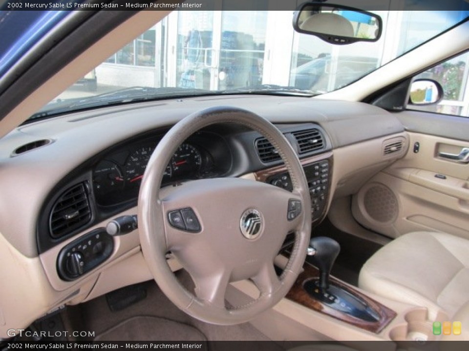 Medium Parchment Interior Photo for the 2002 Mercury Sable LS Premium Sedan #54379517