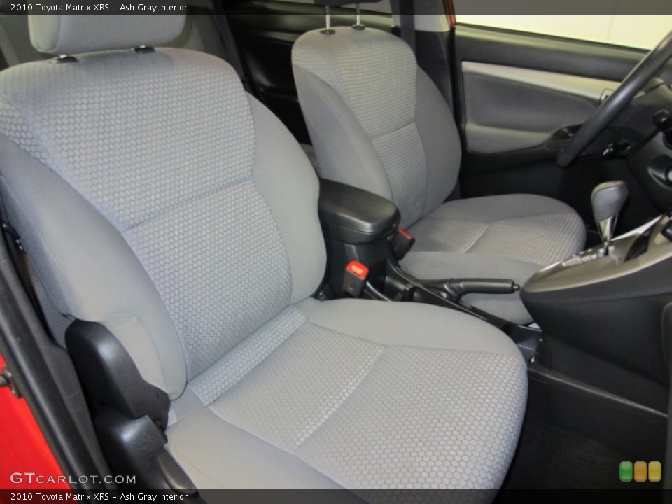 Ash Gray Interior Photo for the 2010 Toyota Matrix XRS #54382897